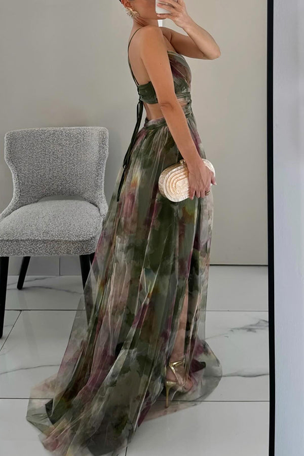 Giselle | Hurmaava Maxi-mekko Kukkaprintillä