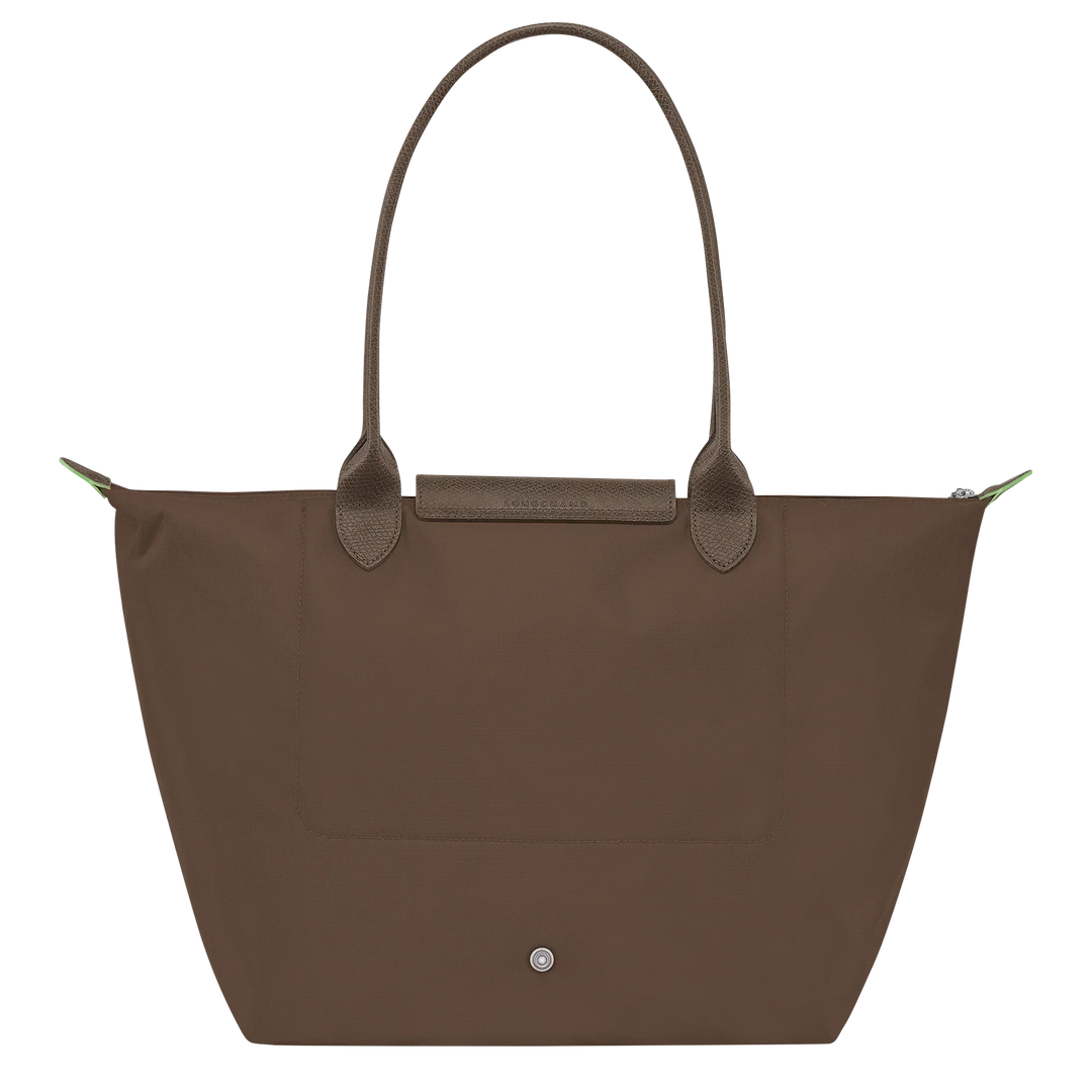 Grande Tote, Maanvärinen