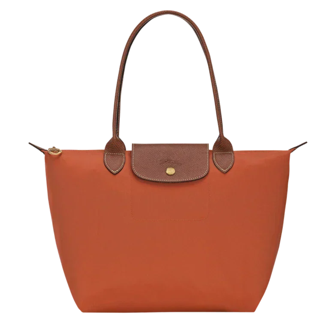 Grande Tote, Tiilenpunainen