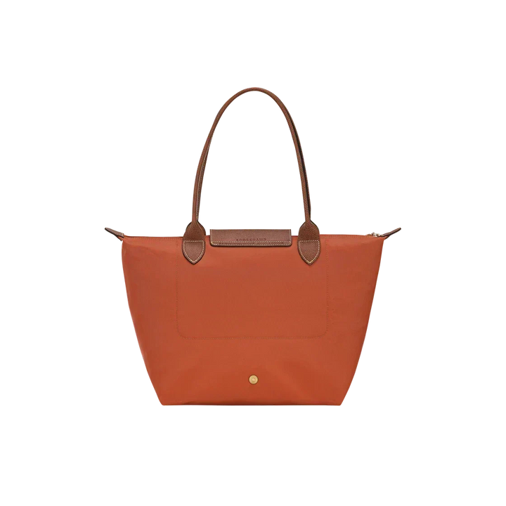Grande Tote, Tiilenpunainen
