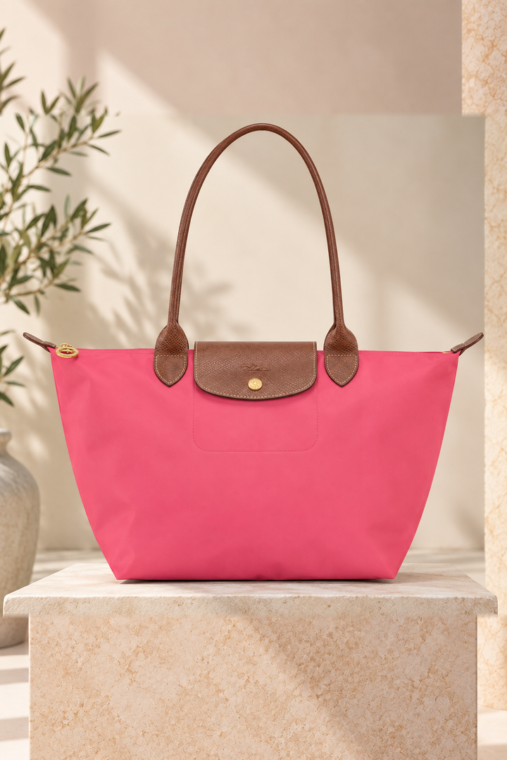 Grande Tote, Gratin
